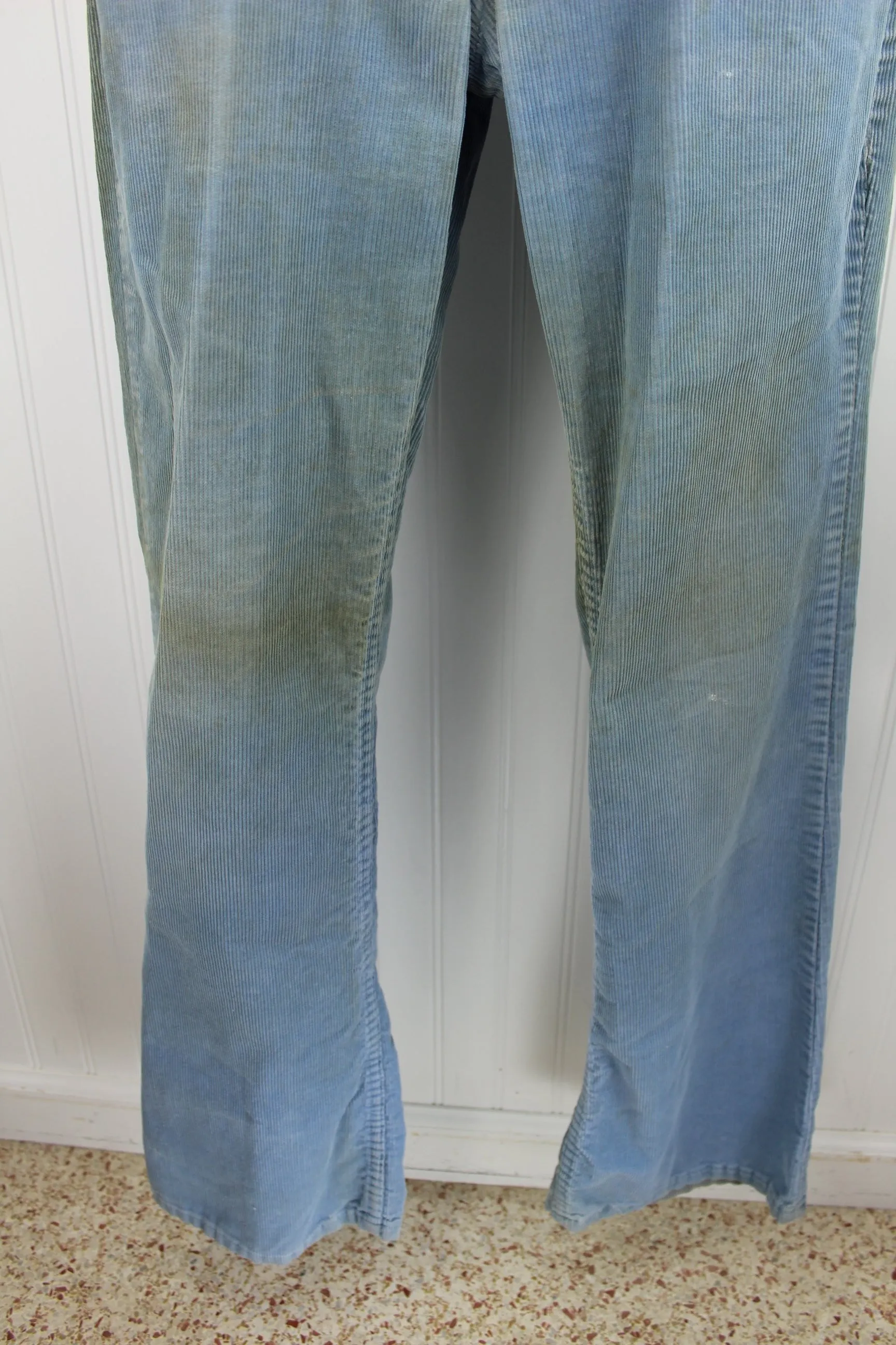 1990's Levi's Skate Boarder Distressed Blue Cord Jeans 517 White Tab