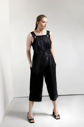 Abigail Linen Jumpsuit – Statement Style for Your Capsule Wardrobe