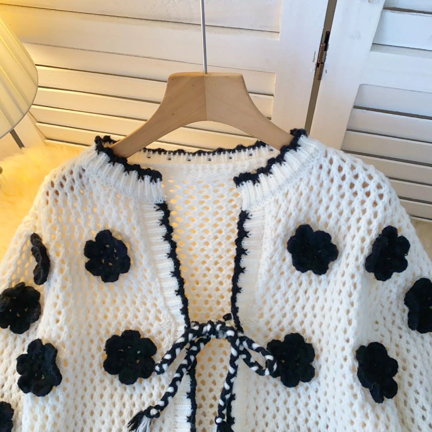 Black&White Hollowed Crochet Cardigan