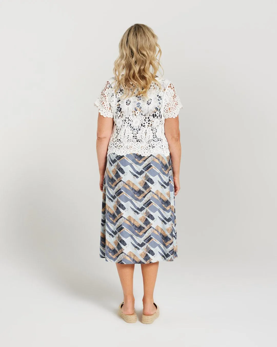 Blackstone Amy Cardigan- White