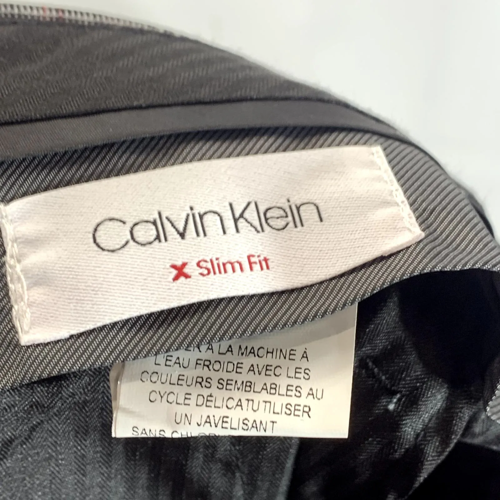 CALVIN KLEIN Men's Charcoal Plaid Slim-Fit Flat Front Dress Pants SZ 33X30