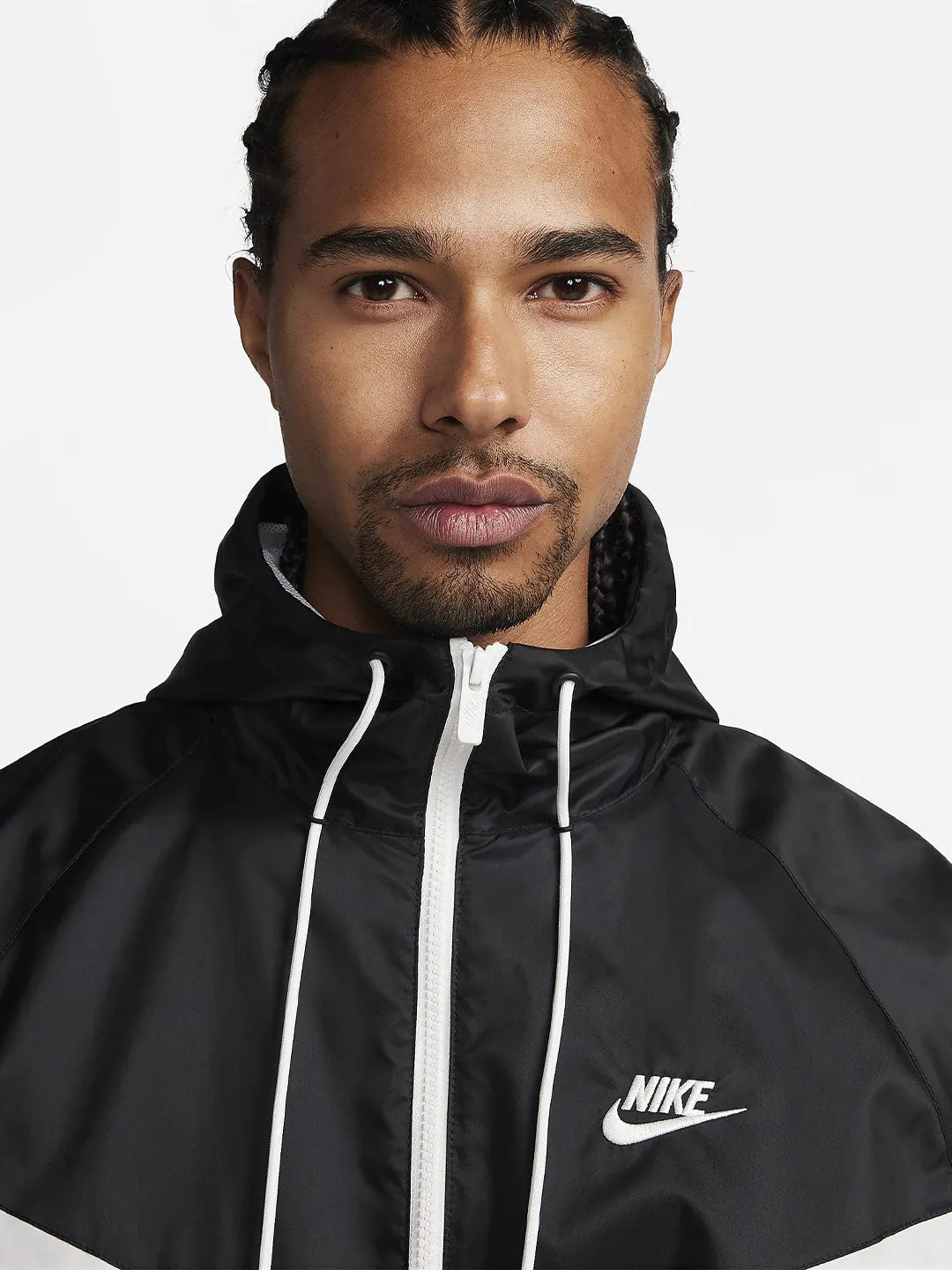Nike Windrunner felpa bianco con cappuccio e zip