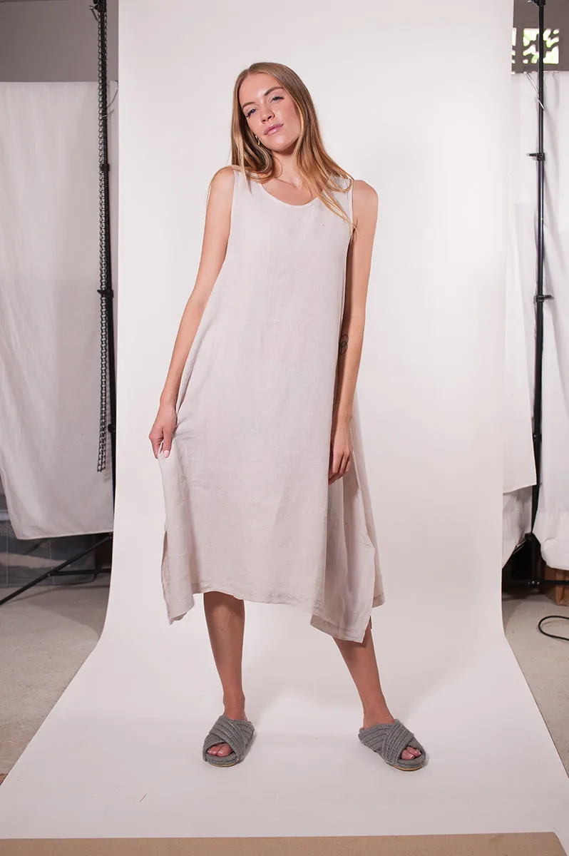 SLEEVELESS TUNIC TOP - T001