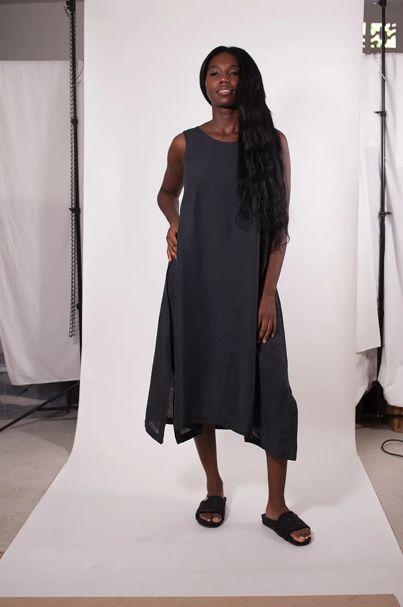 SLEEVELESS TUNIC TOP - T001
