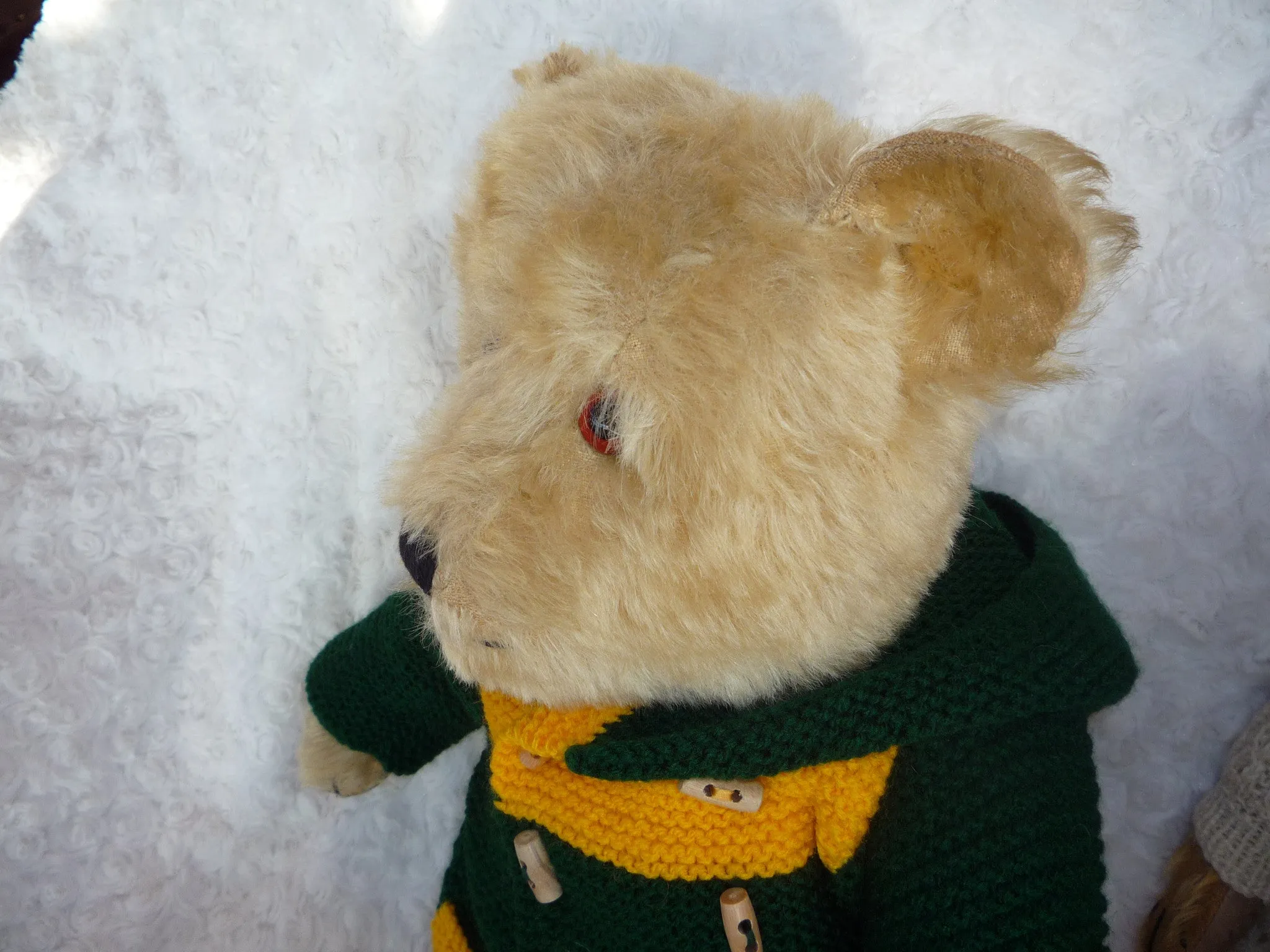 SOLD (1950) Hugmee Cedric