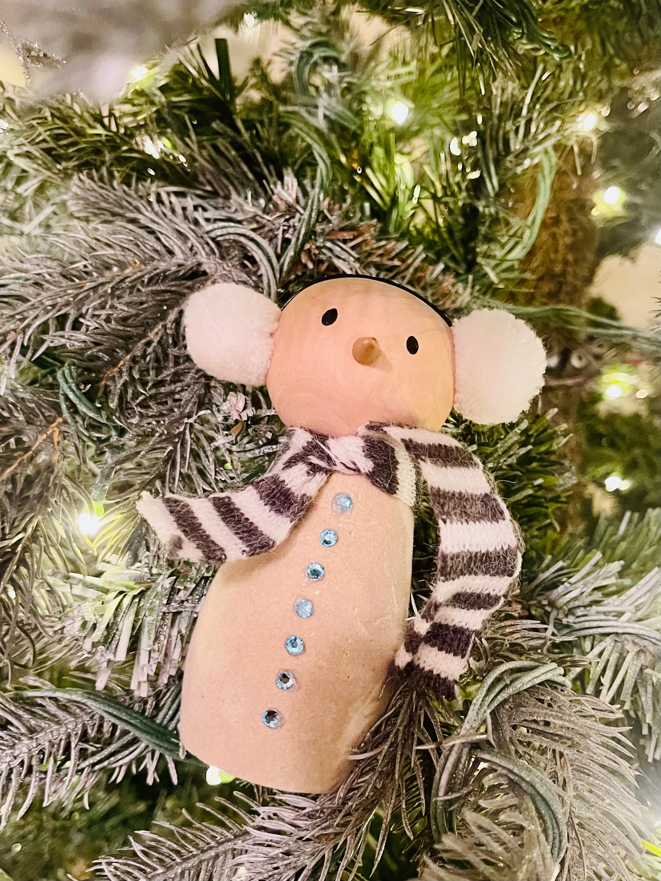 Swarovski Crystal Snowman - Extremely Cute Christmas Decoration