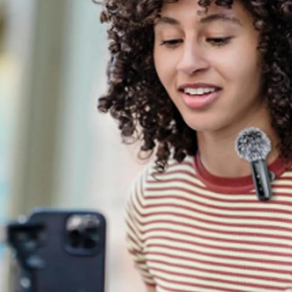 Wireless Lavalier Microphone Mini Clip-on Mics for Android Phone/Tablet/PC Video Recording